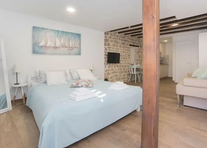 Aurum 아파트 시베니크